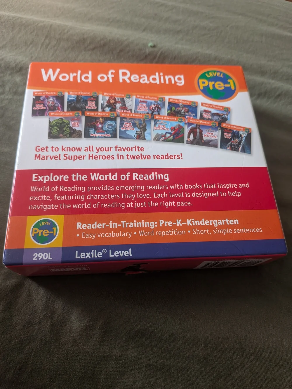 World of Reading Pre-Level 1 Marvel Meet the Super Heroes (Box Set of 12)
